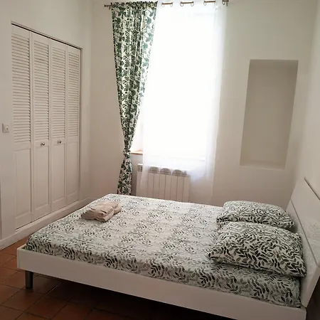 Cozy In Carcasona